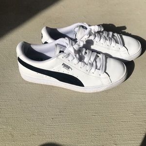 Puma lifestyle sneakers